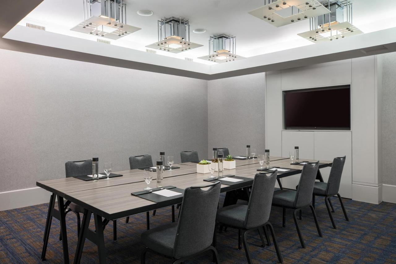 The Westin Chicago River North Bagian luar foto